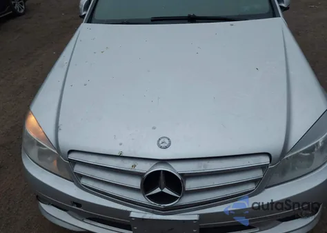 2009 Mercedes-Benz C 300 Sport 4Matic из США, поврежденный, VIN WDDGF81X99R052409